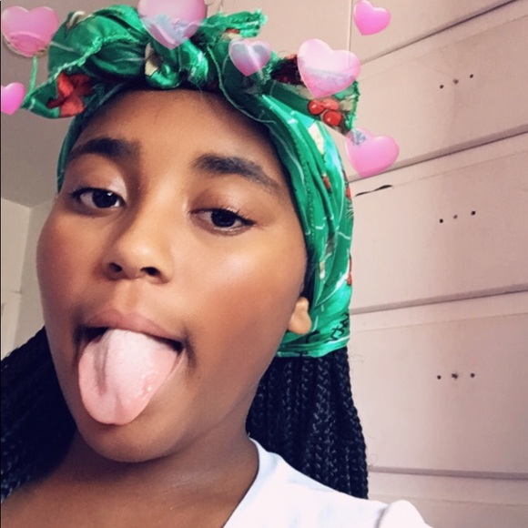 Meet your Posher, Ashiyah - Picture 1 of 1